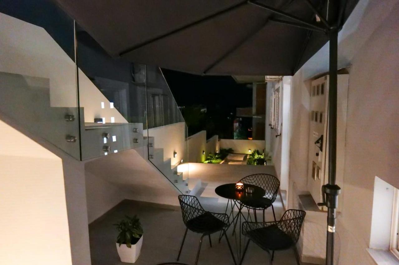 Sarandaview Hotel Exterior photo